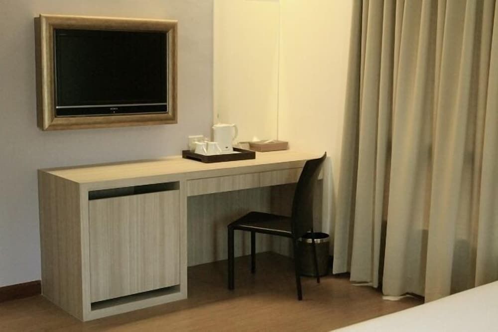 Calypzo 2 Deluxe Double or Twin Room 22