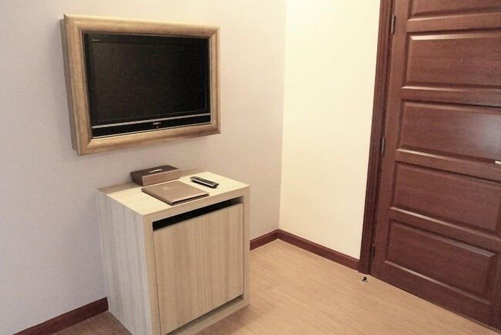 Calypzo 2 Deluxe Double or Twin Room 23