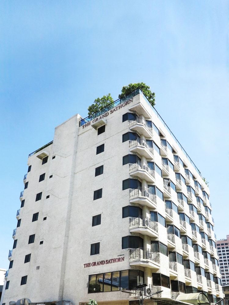 undefined The Grand Sathorn 3