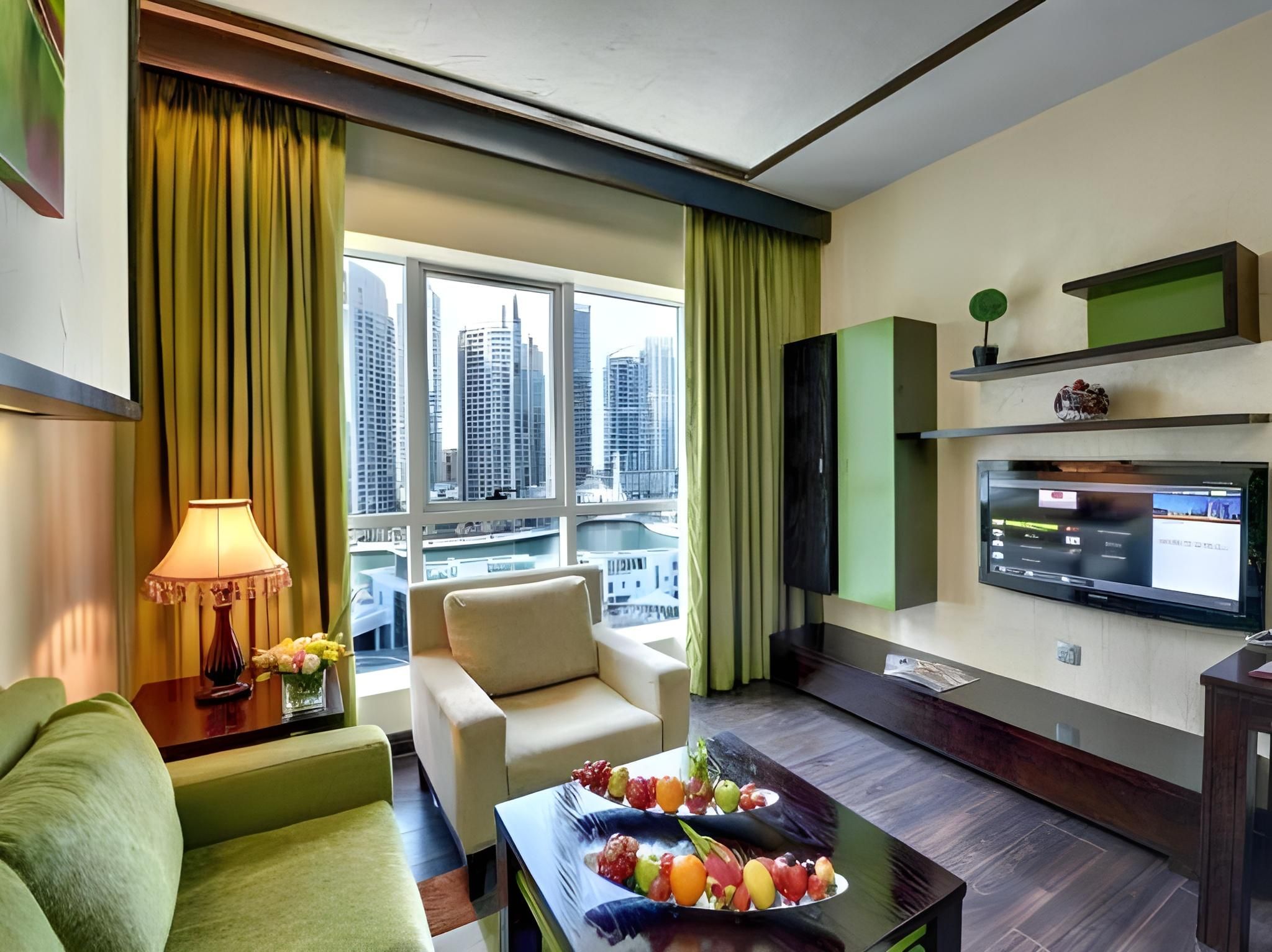Sunday Marina View Hotel Apartments Deluxe Studio King Apartment 17
