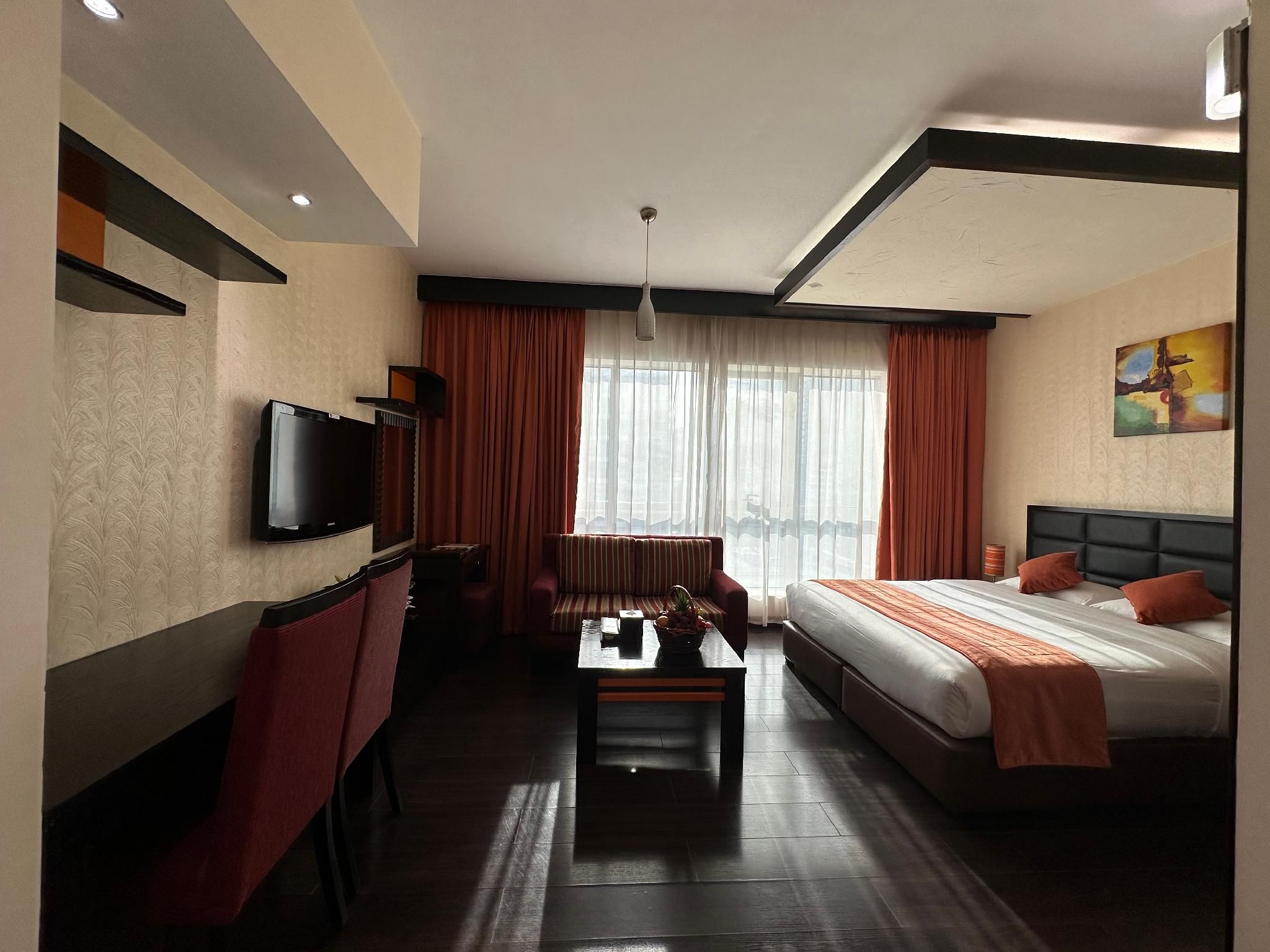 Sunday Marina View Hotel Apartments Deluxe Studio King Apartment 7