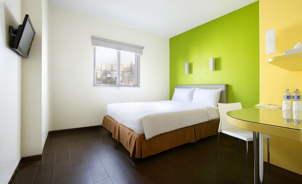 Amaris Hotel Dr. Susilo Grogol Smart Room Queen 2