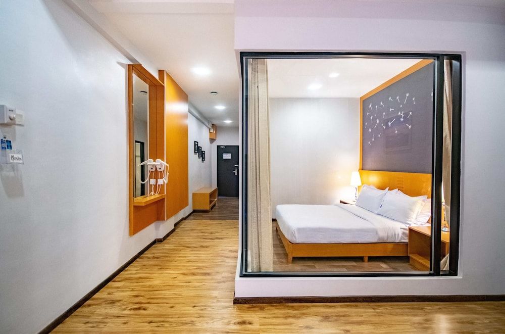 Nova Highlands Hotel One Bedroom Suite Queen 3