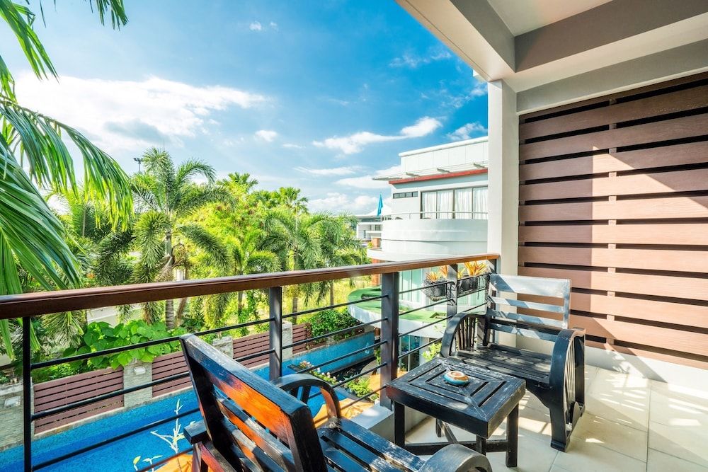 Baan Suwantawe Studio, Terrace 17