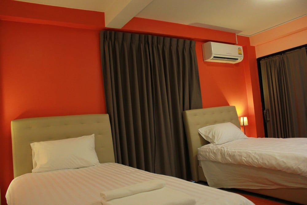Don Mueang Airport Modern Bangkok Hotel Twin Room