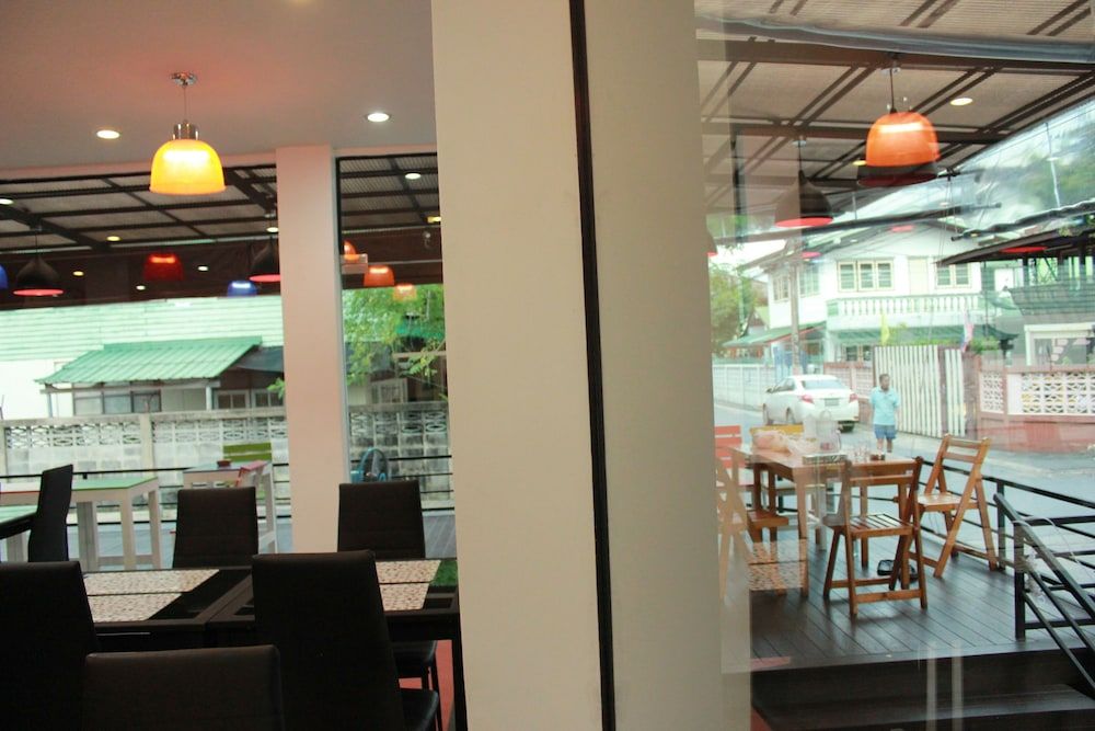 undefined Don Mueang Airport Modern Bangkok Hotel 10