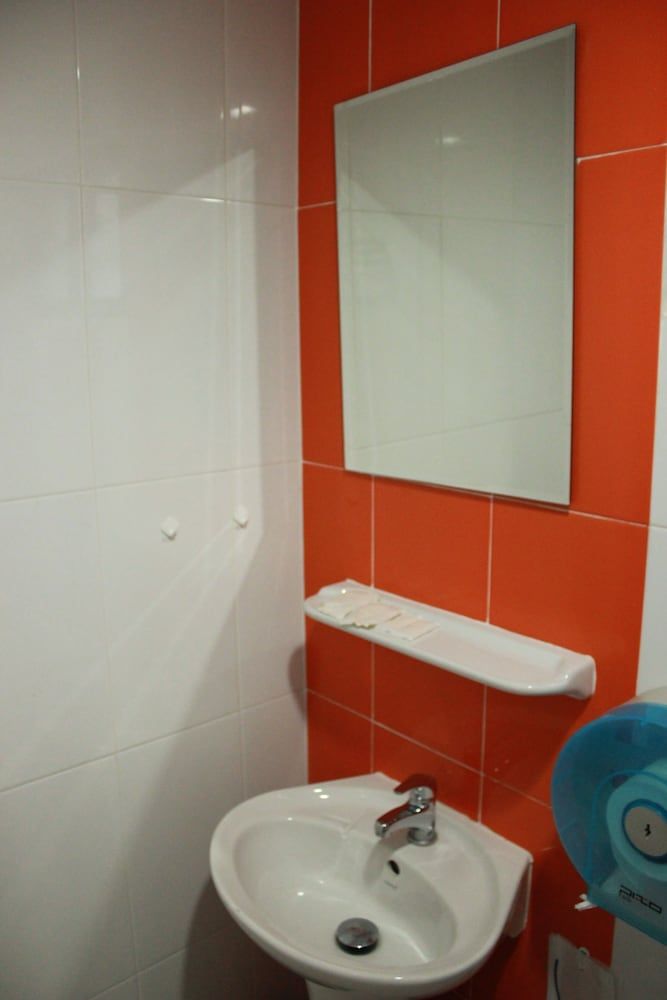 Don Mueang Airport Modern Bangkok Hotel Twin Room 8