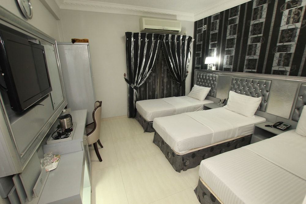 undefined White Fort Hotel 5