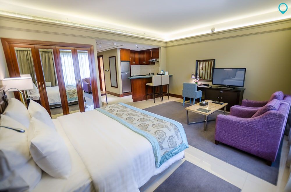 Somewhere Hotel Apartment Executive Studio, 1 King Bed, Non Smoking 4