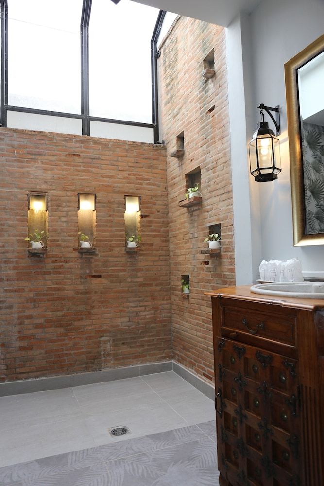 Tharaburi Resort Sukhothai Family Loft Room 8