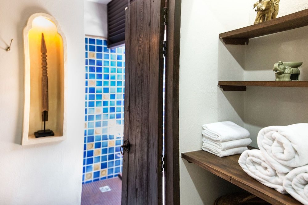 Tharaburi Resort Sukhothai Suite (Tharaburi) 5