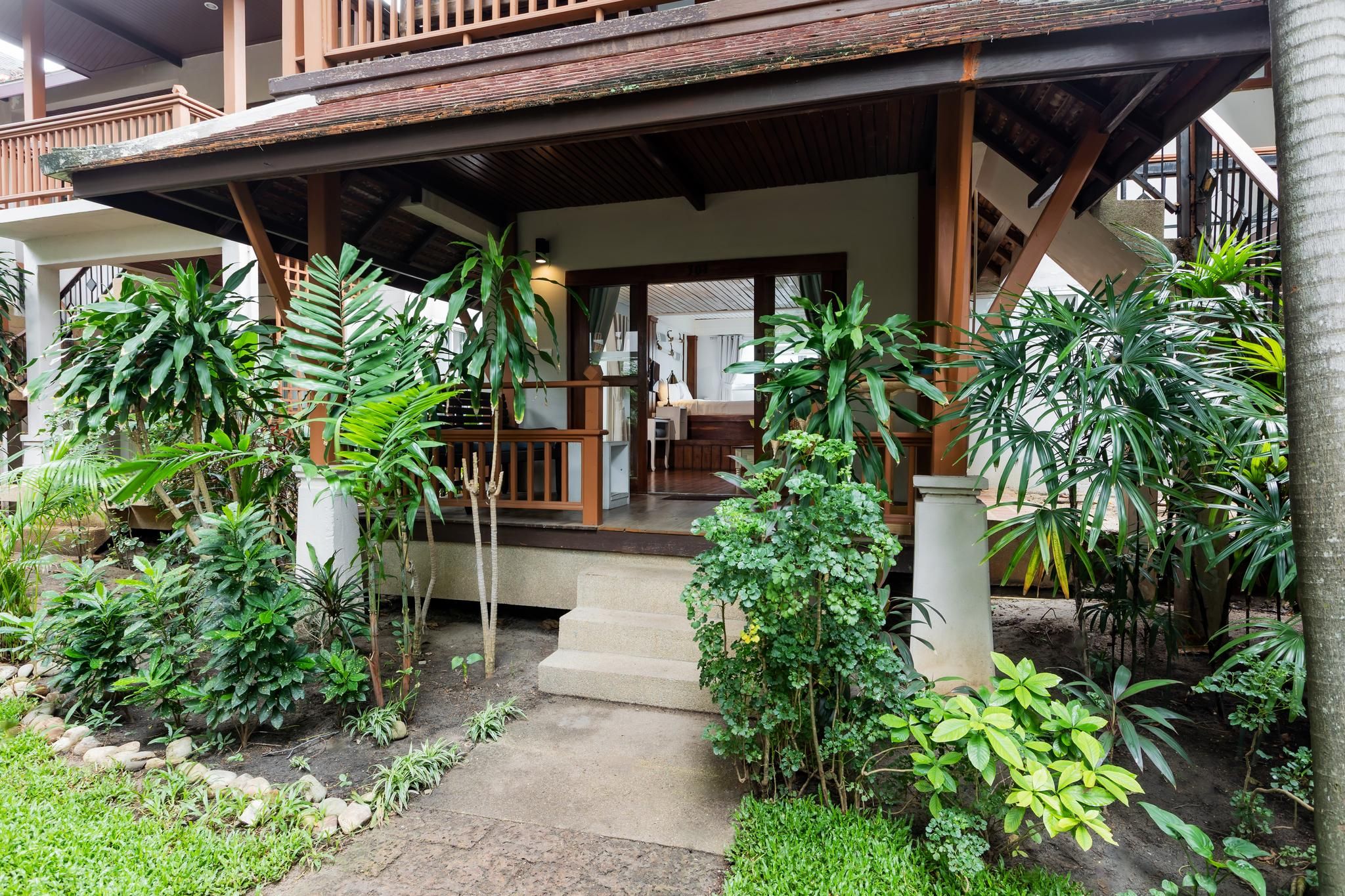undefined Malibu Beach Resort 5