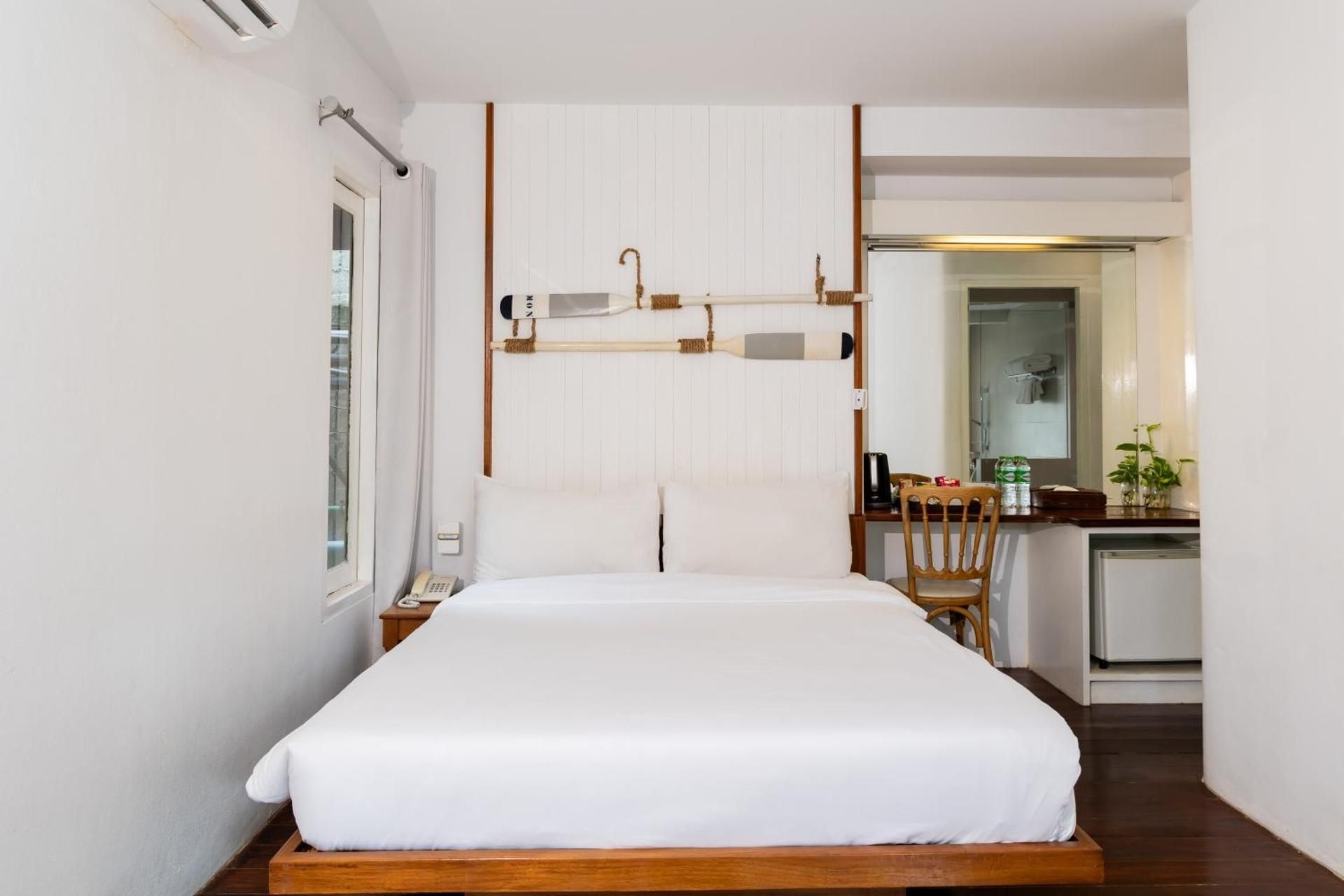 undefined Malibu Beach Resort 7