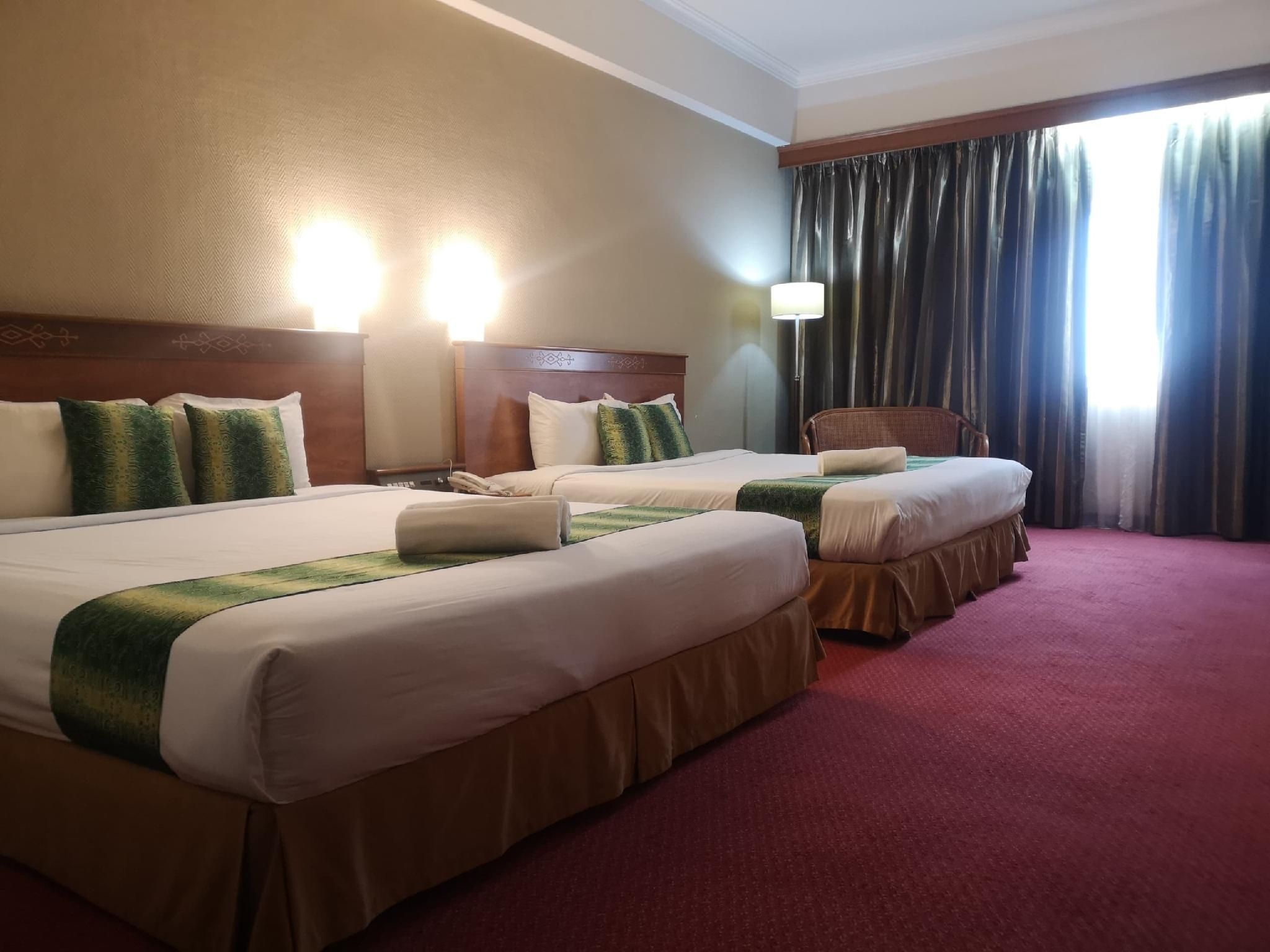Deluxe Quadruple Room