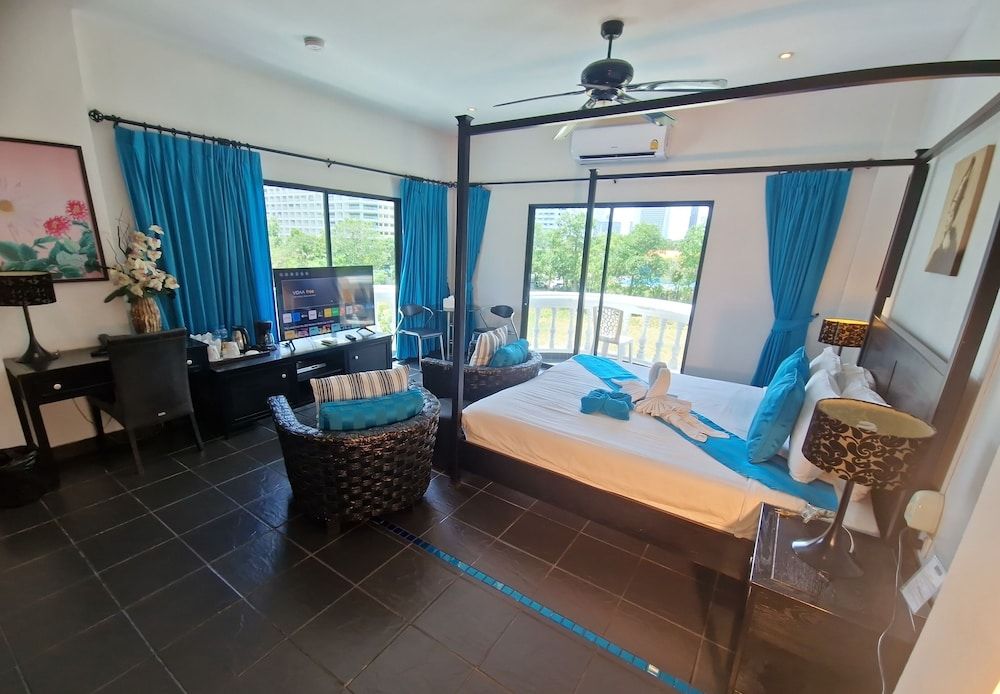 undefined The Venue Residence and Cabaret 3