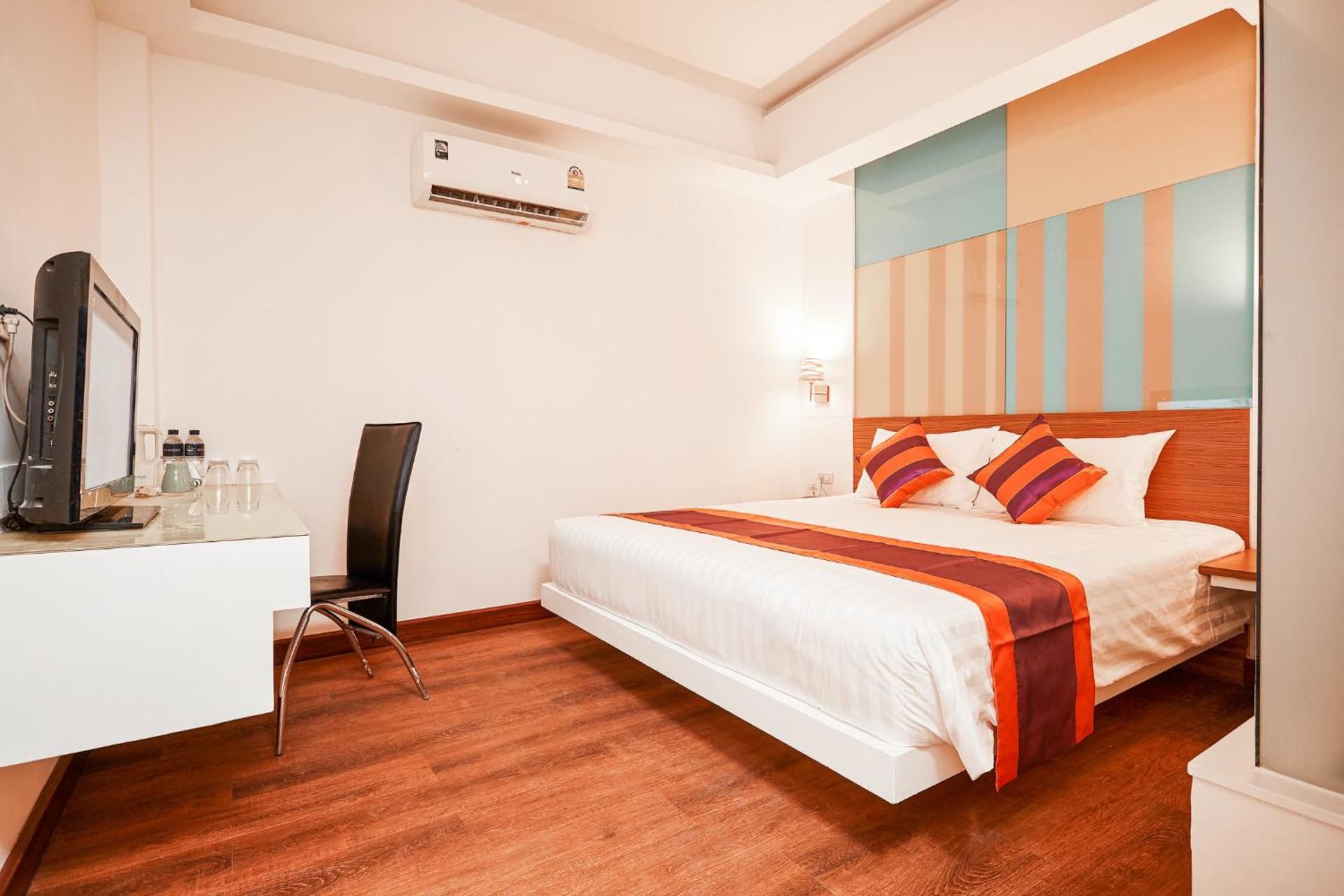 undefined Studio Asoke 7