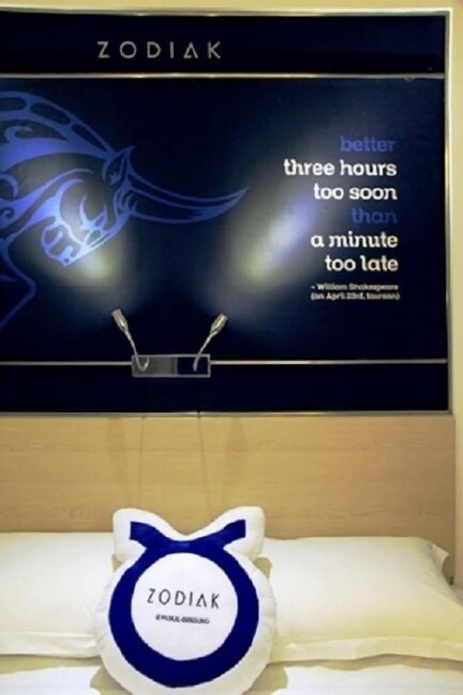 Suite Twin with Breakfast