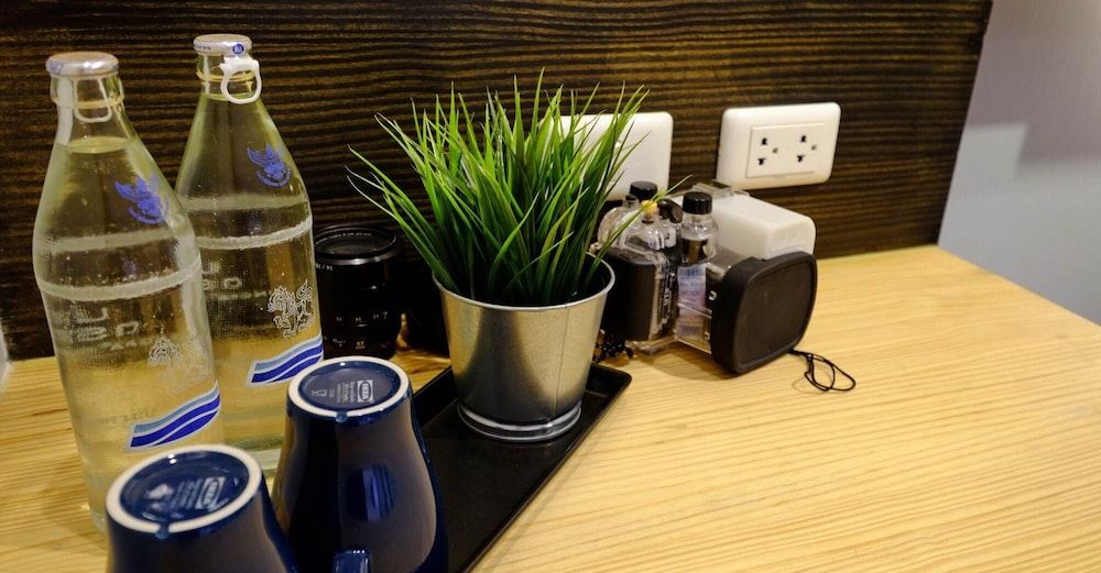 Tharapark View Hotel Standard Double Room 10