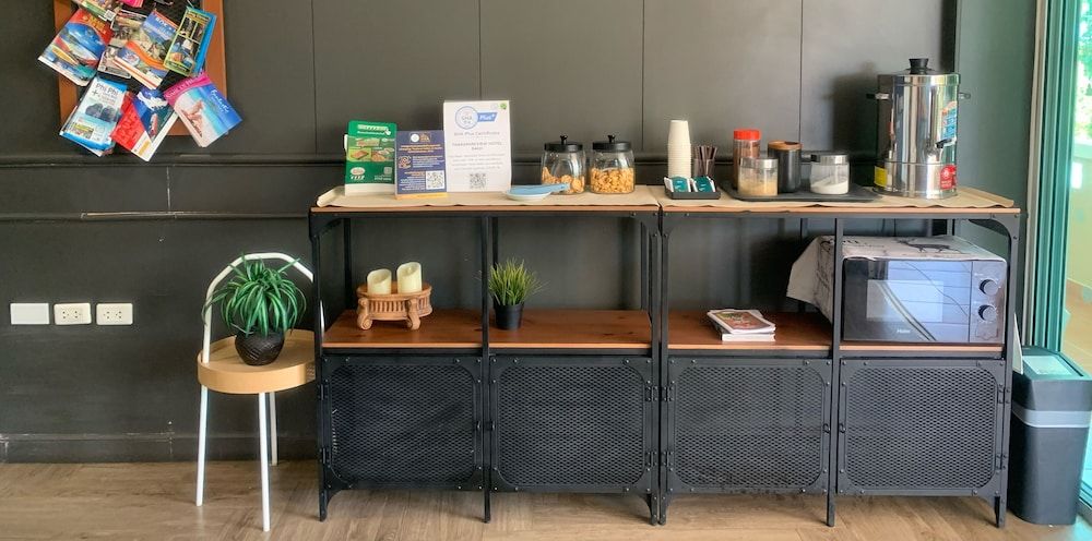 undefined Tharapark View Hotel 6