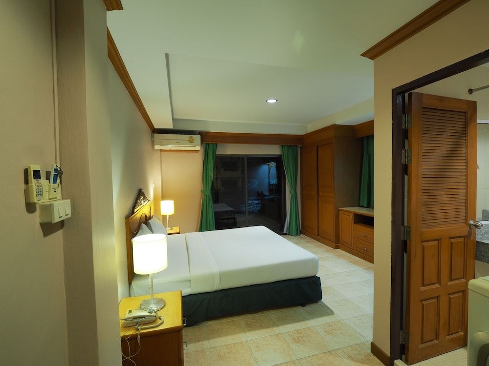 Golden Villa Superior Room