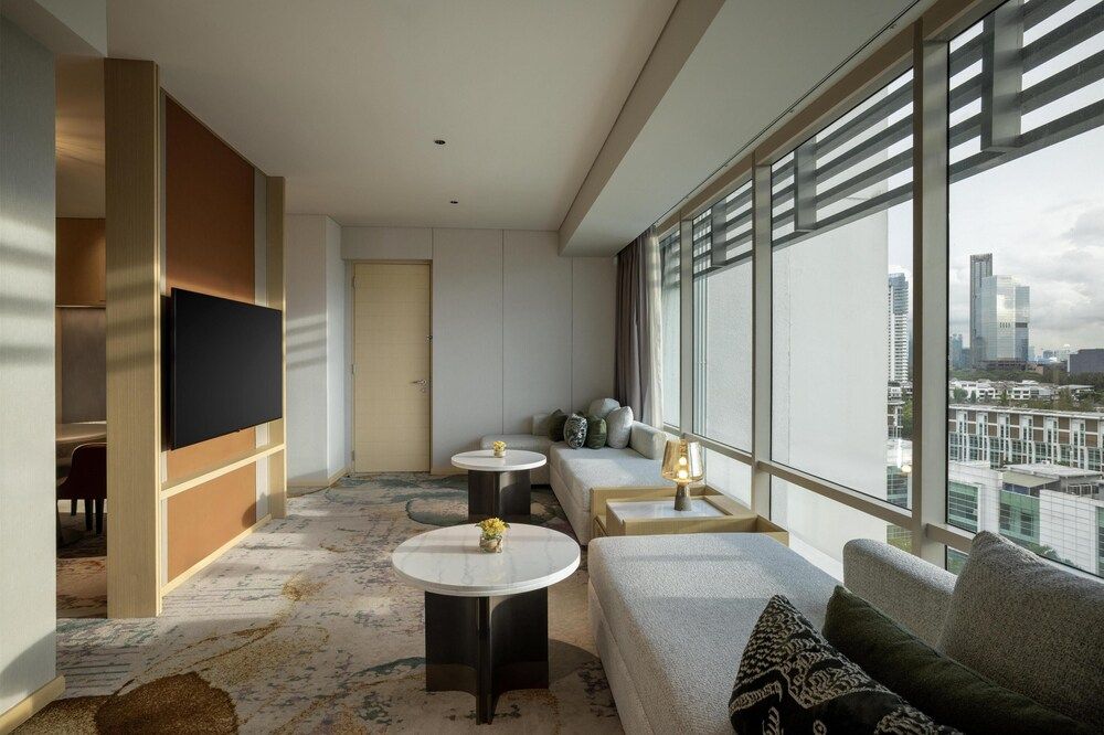 undefined DoubleTree by Hilton Jakarta Kemayoran 8
