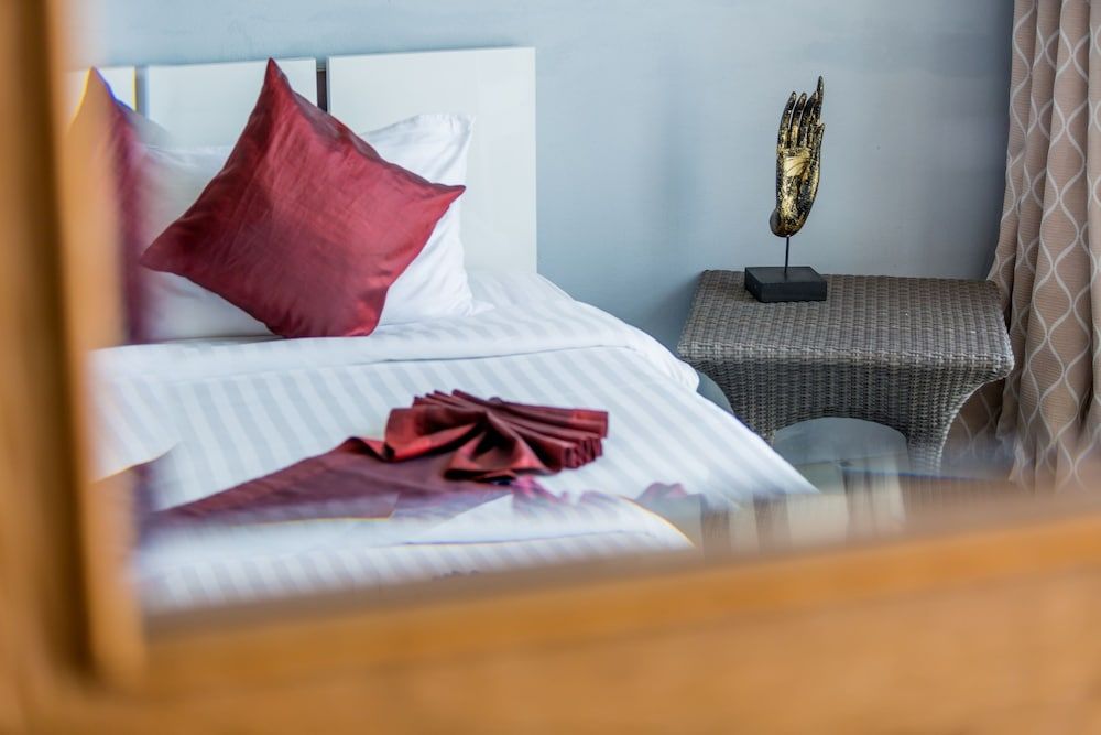 Enjoy Beach Hotel Deluxe Double Room, Sea View 12