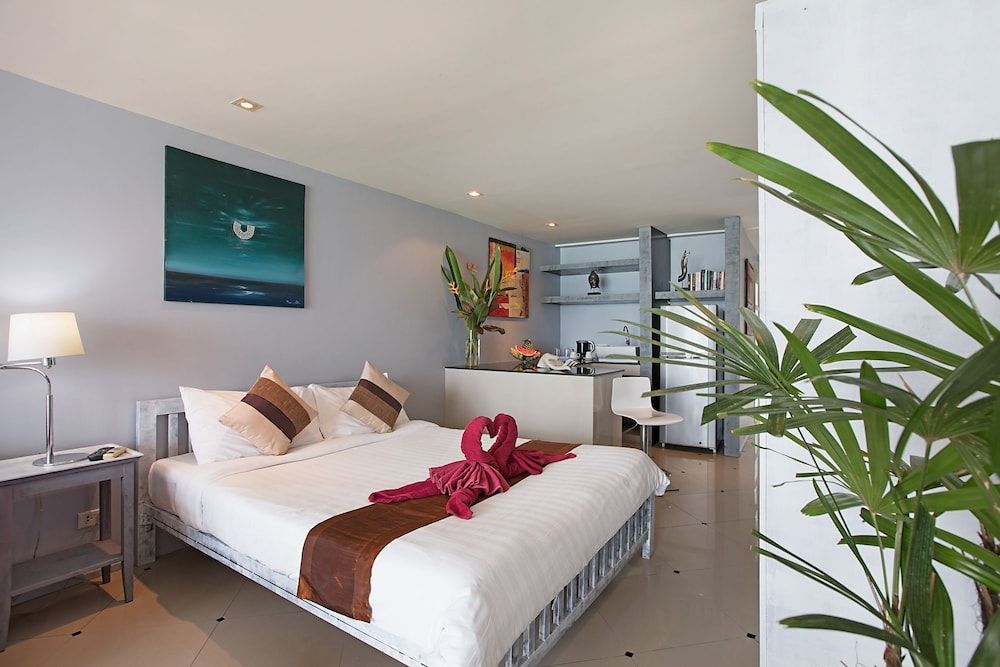 Enjoy Beach Hotel Deluxe Double Room, Sea View 3