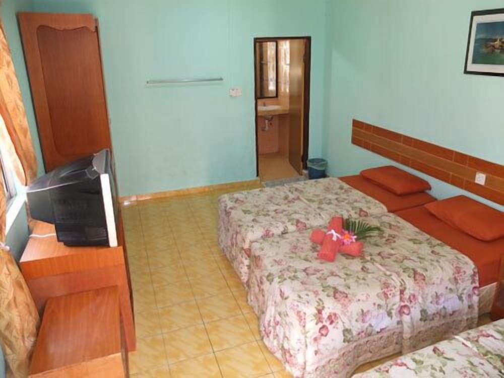 Purnama Beach Resort Standard Villa 2