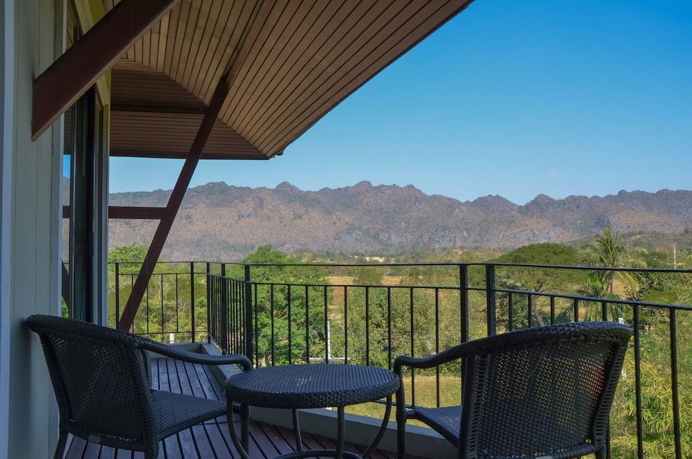 Patravana Resort Vana Country View Suite 3