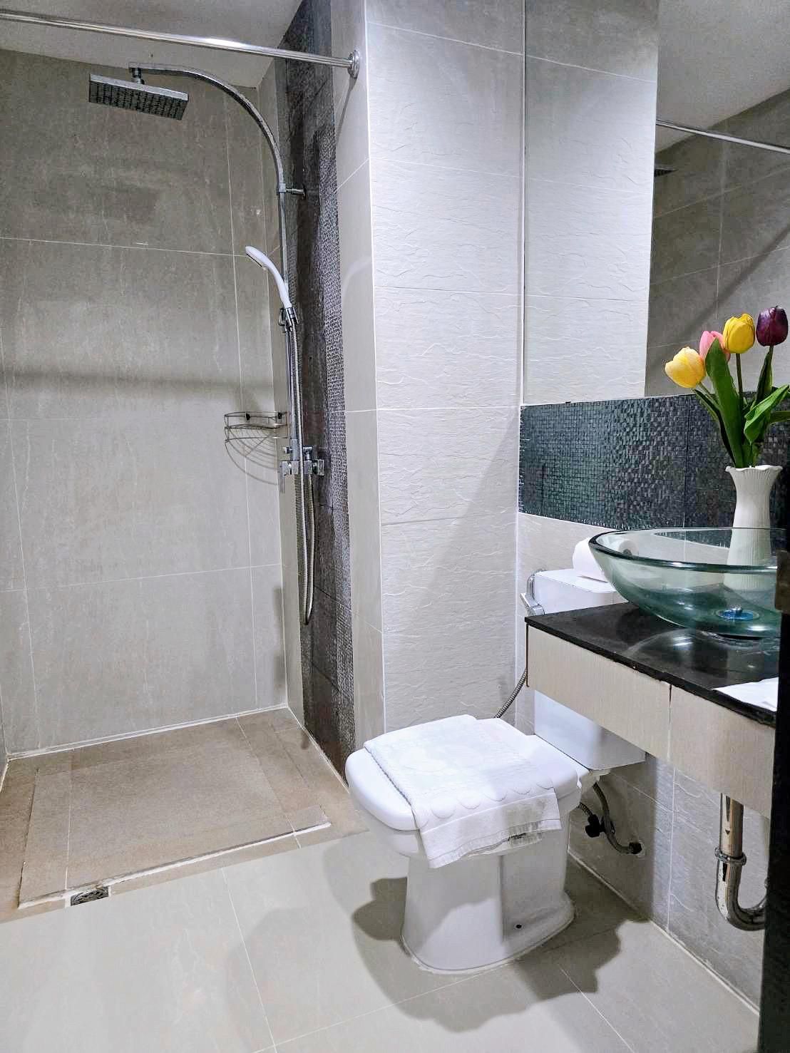 The Regizt Hotel Pattaya Superior Room Twin or King 3