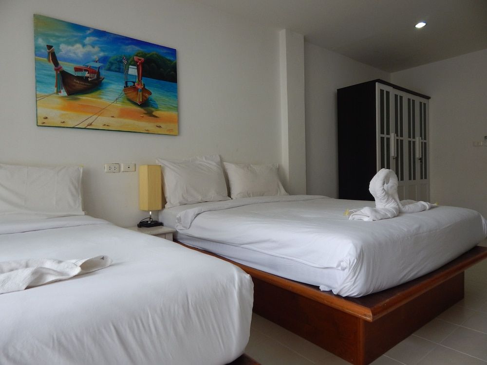 Jinta Andaman Family Room 3