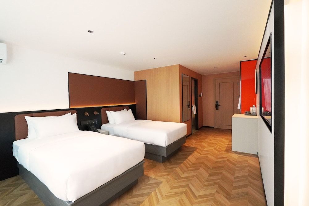 undefined Juzi Hotel 7