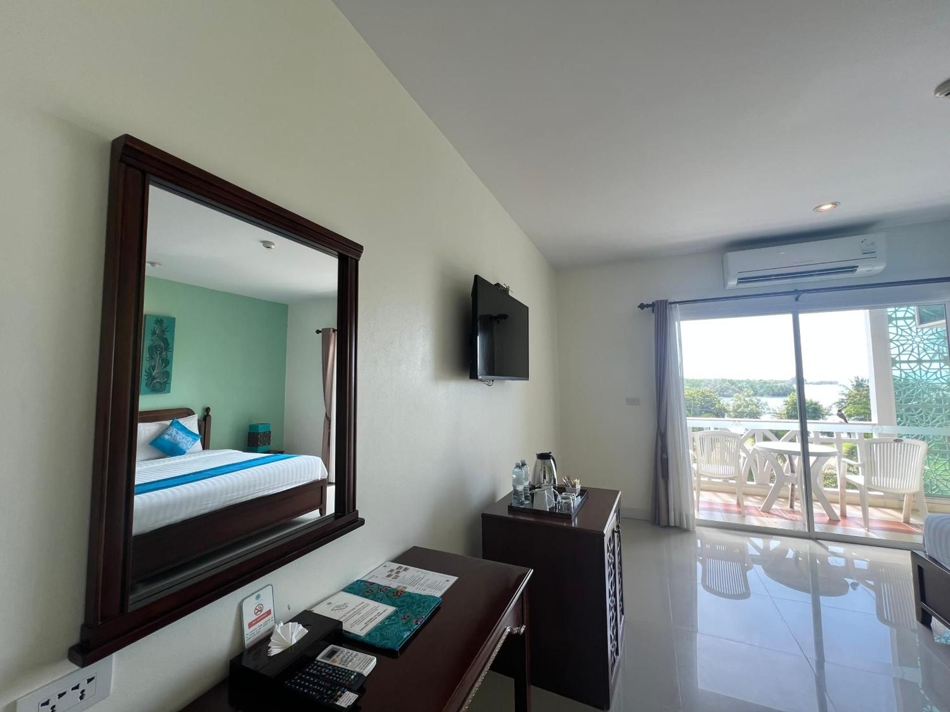 undefined Krabi Front Bay Resort 10