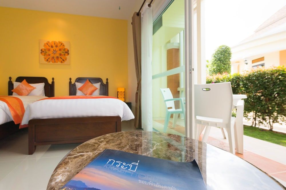 Krabi Front Bay Resort Deluxe Double or Twin Room, Balcony 10
