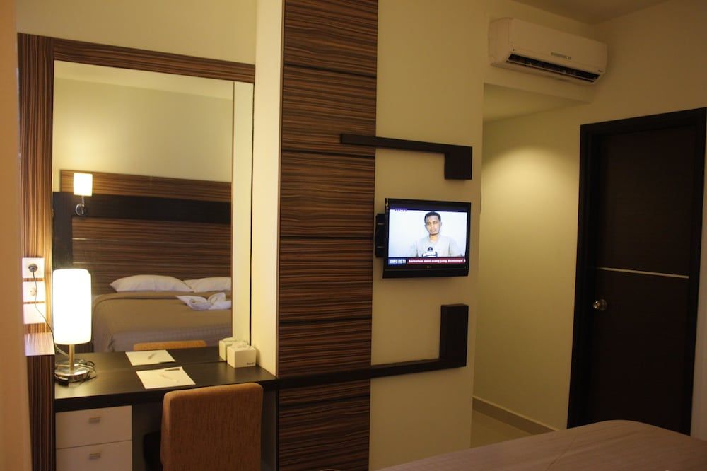 Travello Manado Junior Suite 2