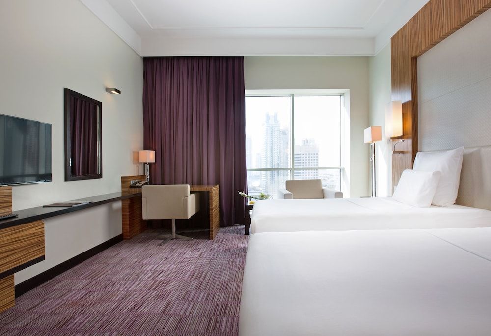 Pullman Dubai Jumeirah Lakes Towers - Hotel and Residence Superior Twin Room, 2 Twin Beds