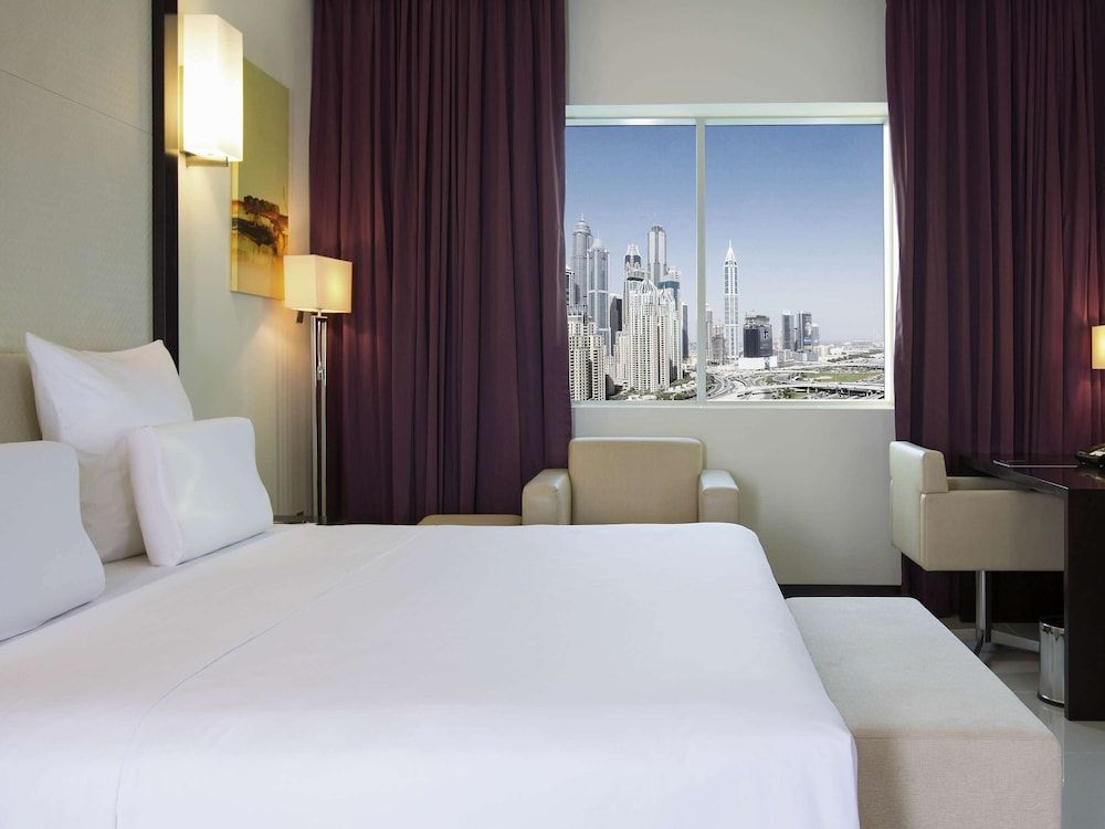 undefined Pullman Dubai Jumeirah Lakes Towers - Hotel and Residence 8