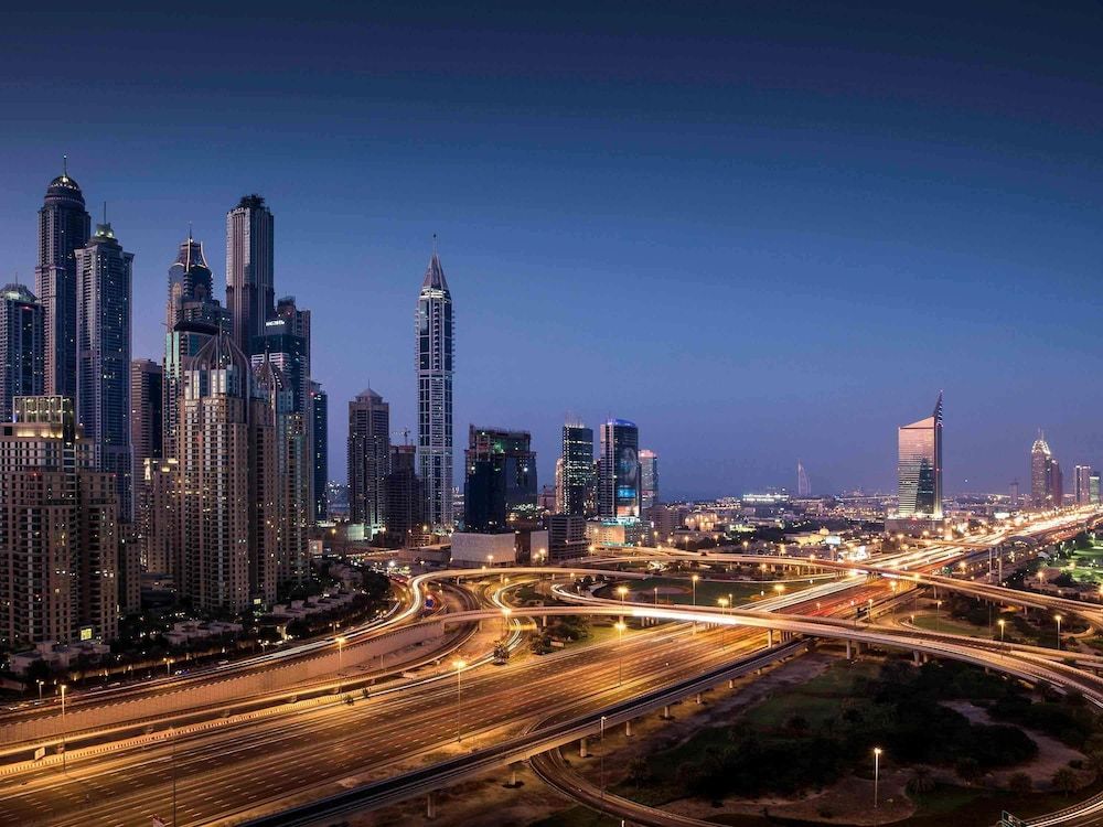 Pullman Dubai Jumeirah Lakes Towers - Hotel and Residence Superior Twin Room, 2 Twin Beds 7