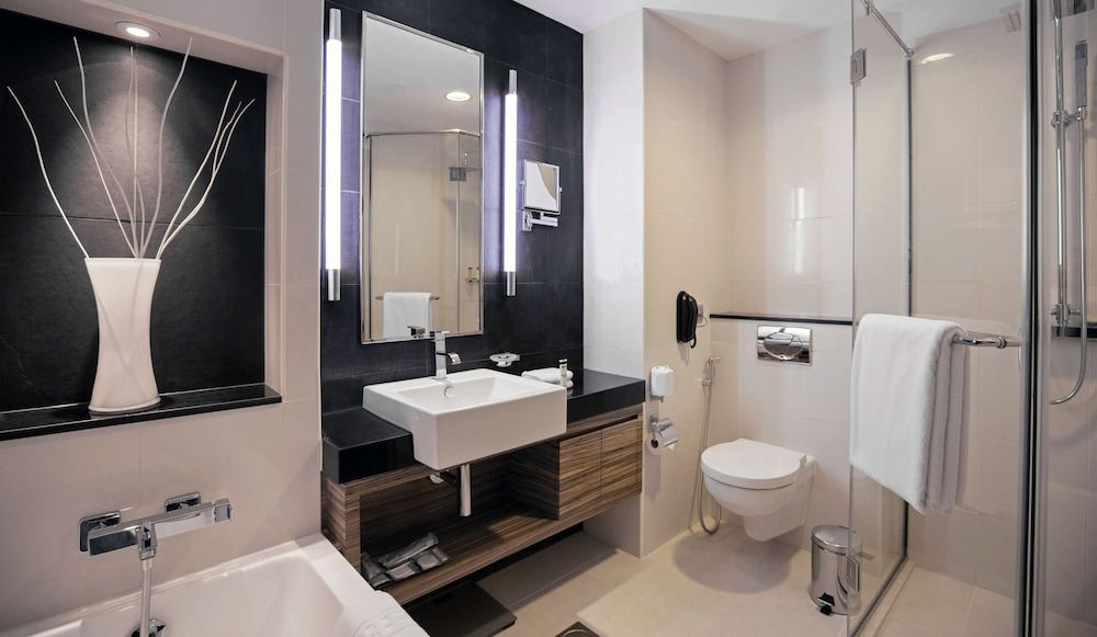 Pullman Dubai Jumeirah Lakes Towers - Hotel and Residence Superior Twin Room, 2 Twin Beds 8