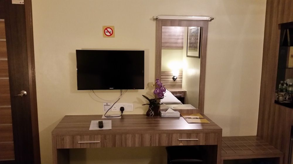 HIG Hotel Superior Hill View 6