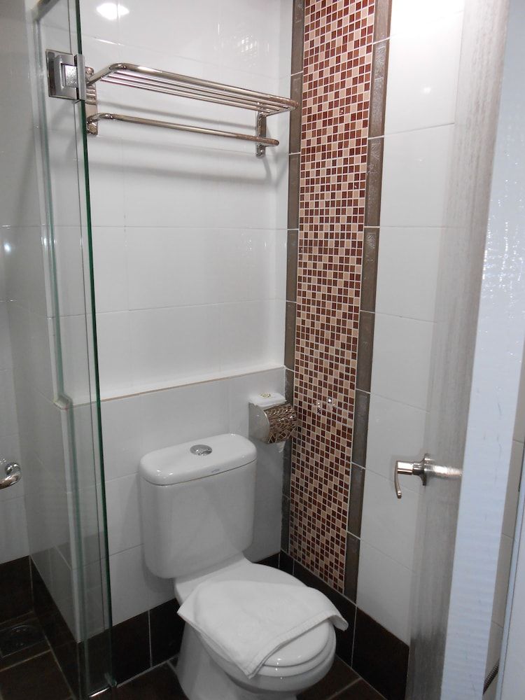 HIG Hotel Superior Hill View 5