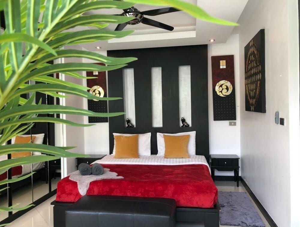 Villa 3 Bedroom Private Pool Village Palm Oasis