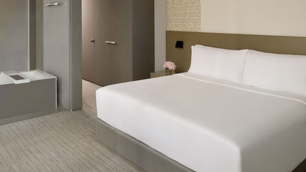 undefined InterContinental Dubai Marina by IHG 9