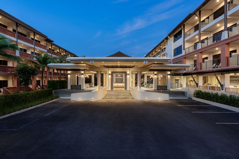 undefined Kata Sea Breeze Resort 7