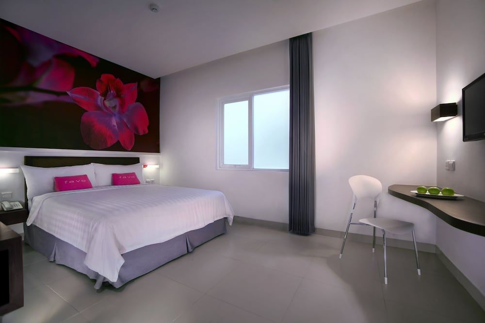 undefined favehotel Melawai 7