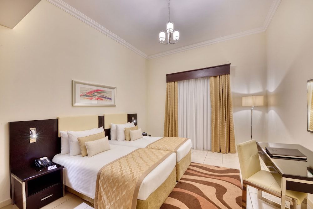 Pearl Marina Hotel Apartments