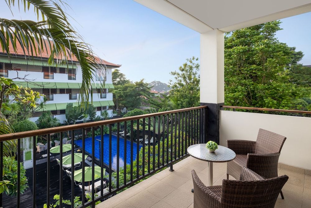 Taksu Sanur Hotel Junior Suite, Pool View 5