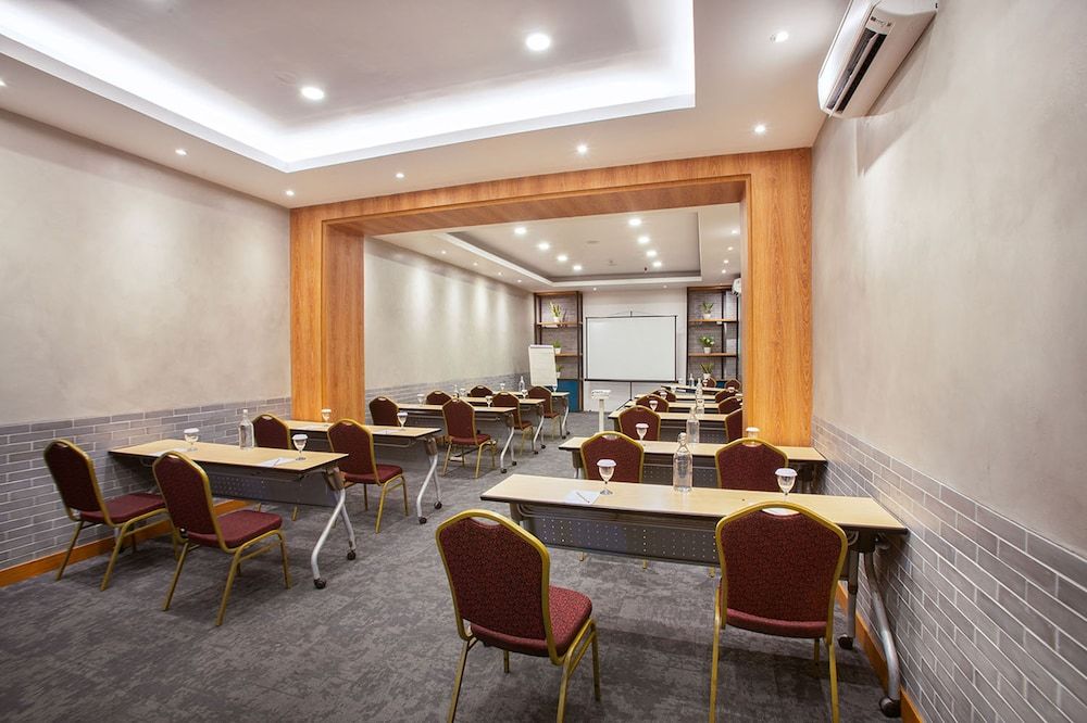 undefined 1O1 URBAN Jakarta Kelapa Gading 6