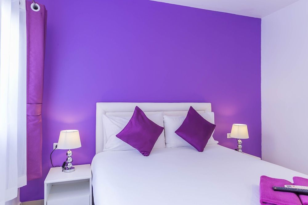 undefined Hotel Zing 3