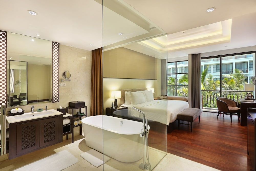 Premier Room